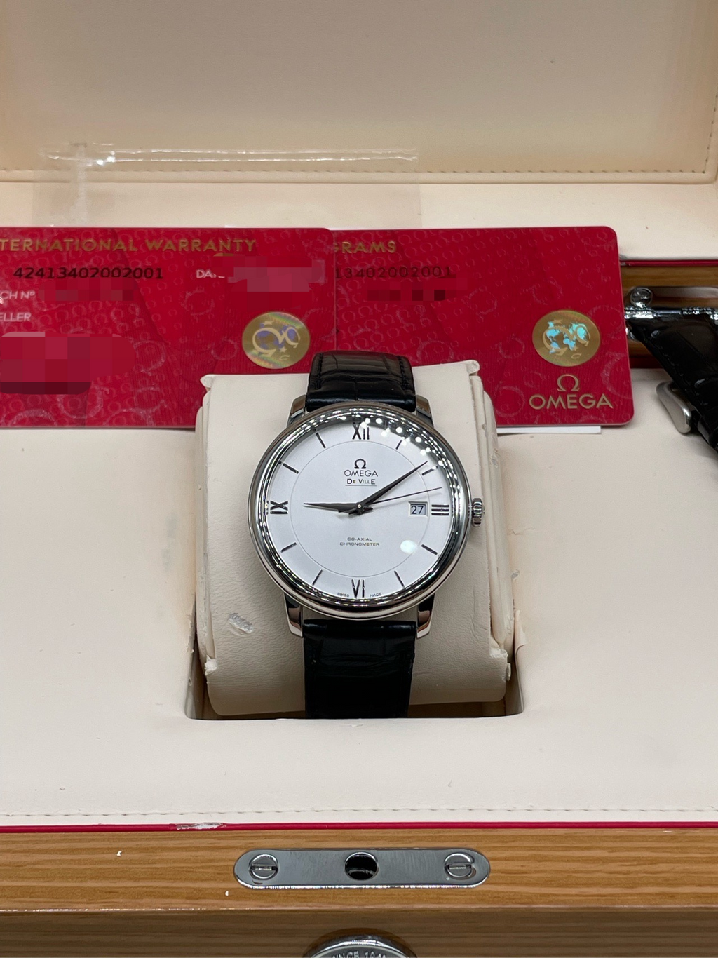 Omega 424.13.40.20.02.001