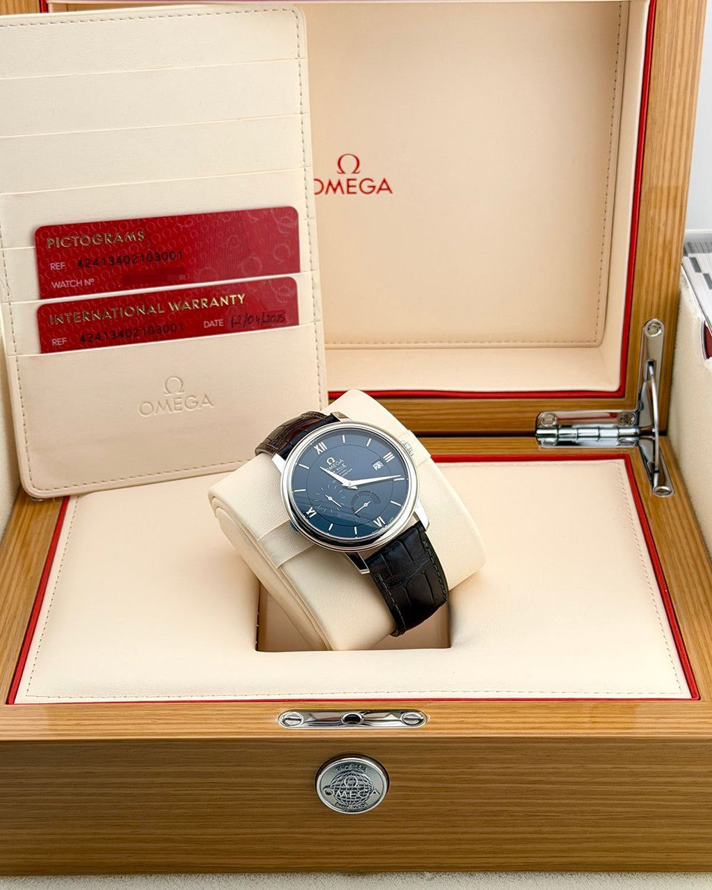 Omega 424.13.40.21.03.001