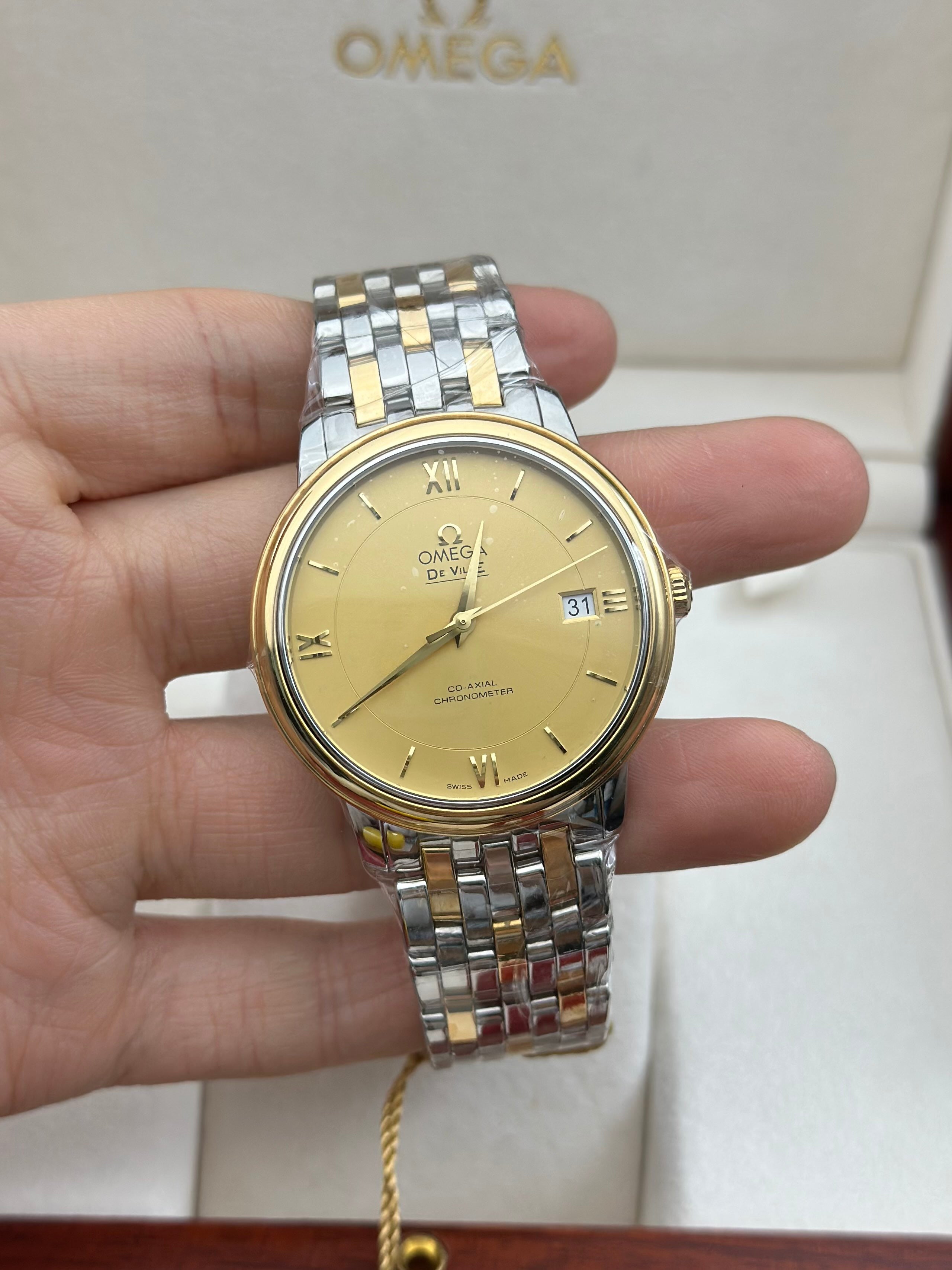 Omega 424.20.37.20.08.001