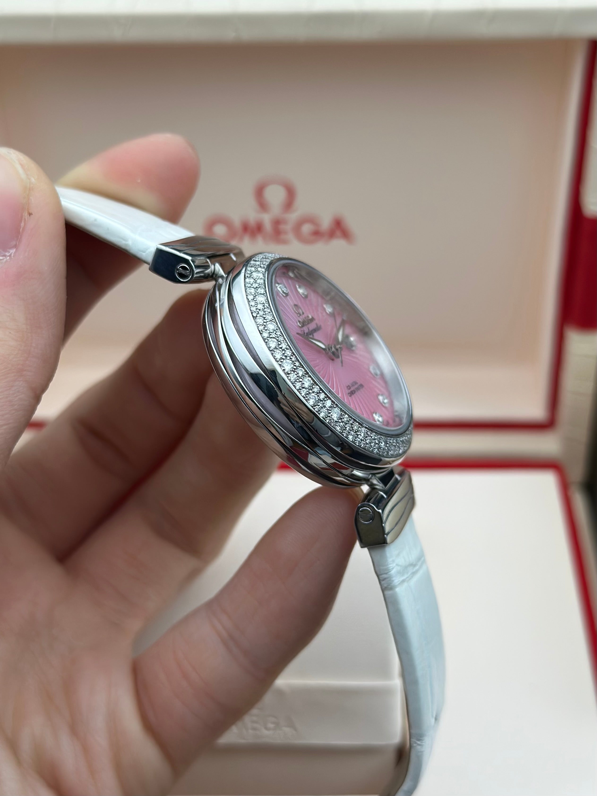 Omega 425.37.34.20.57.001