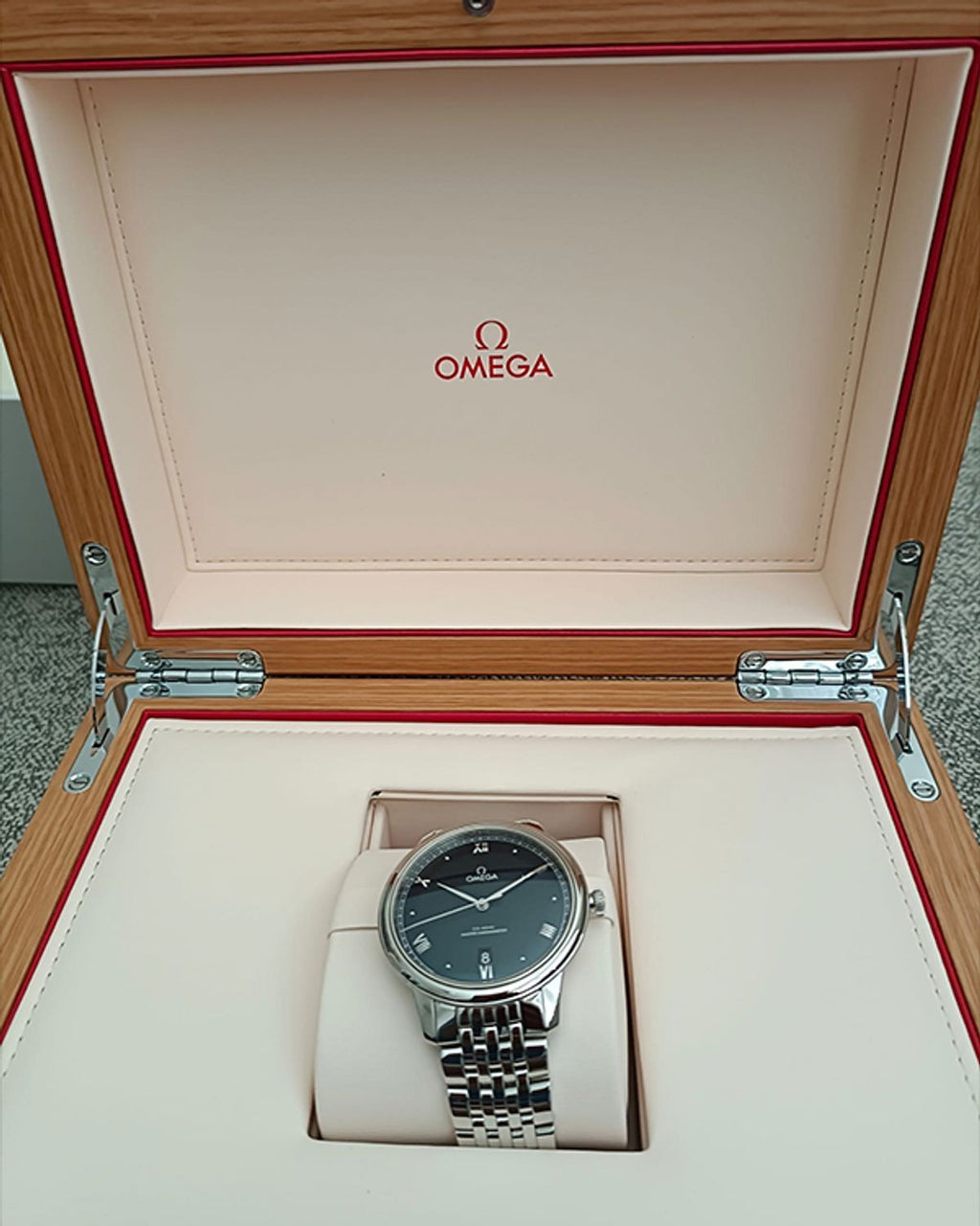 Omega 434.10.41.21.03.001