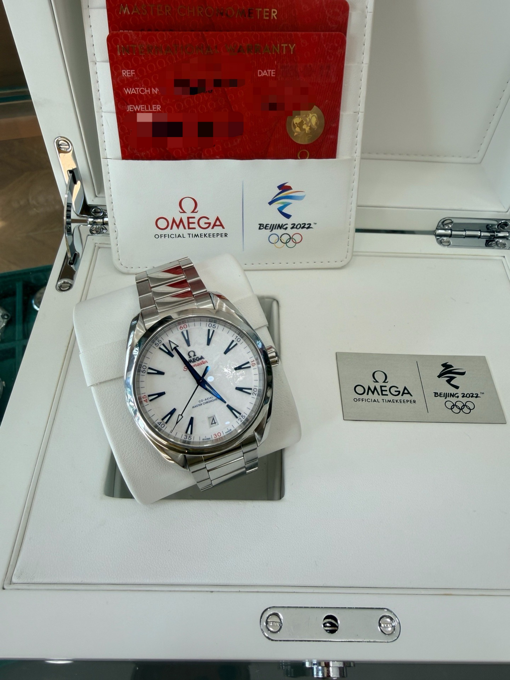 Omega 522.10.41.21.04.001