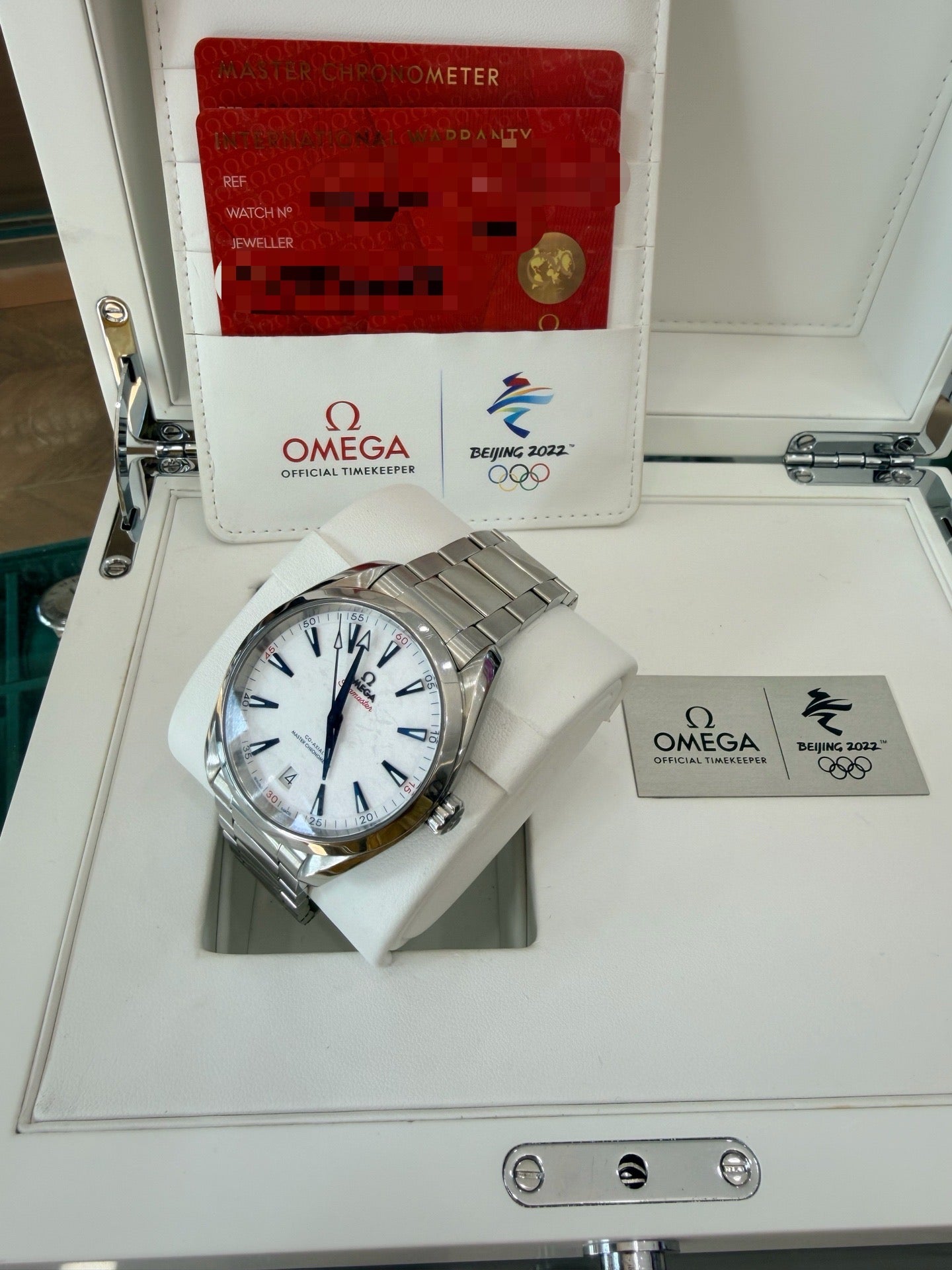 Omega 522.10.41.21.04.001