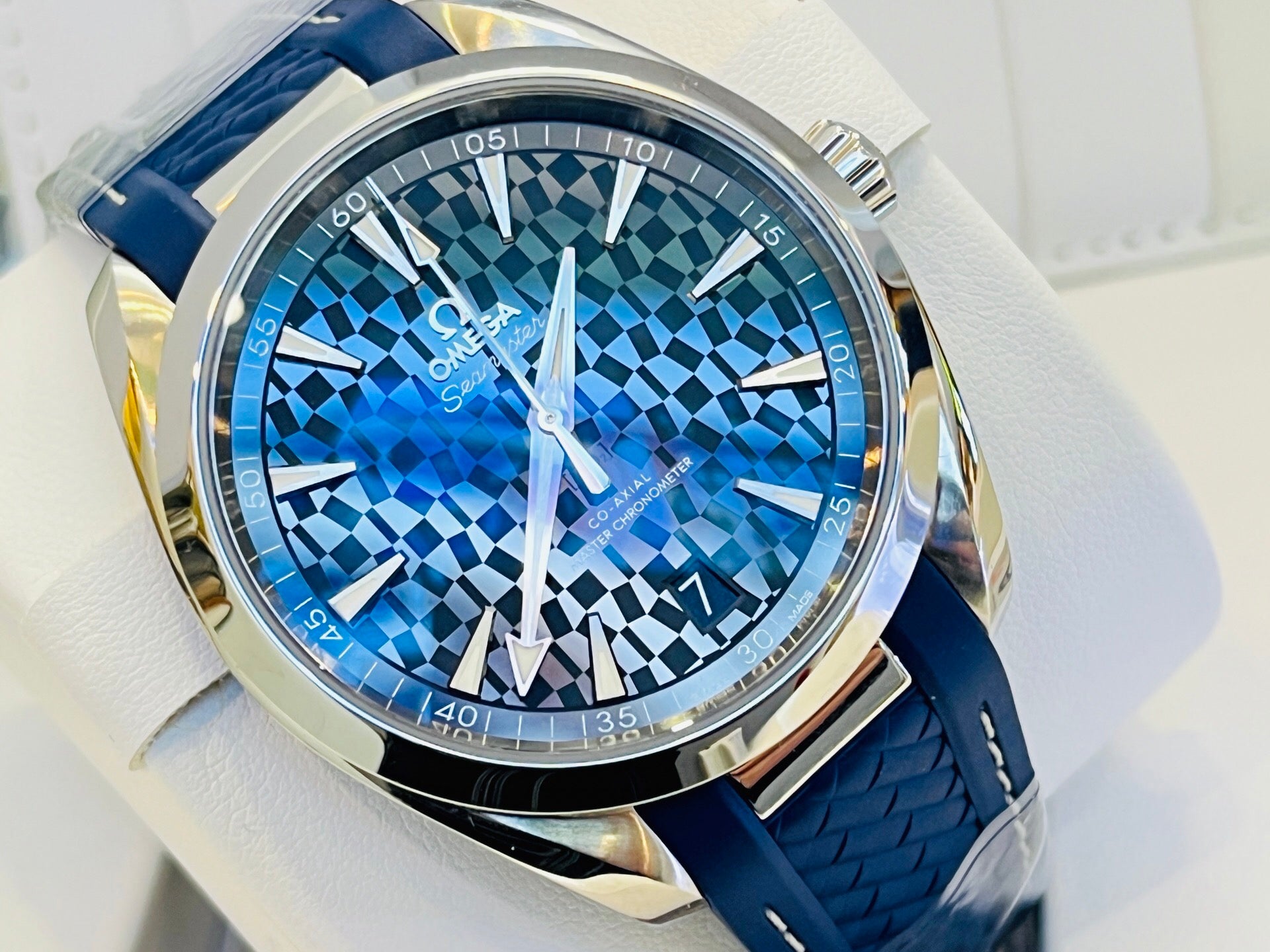 Omega 522.12.41.21.03.001