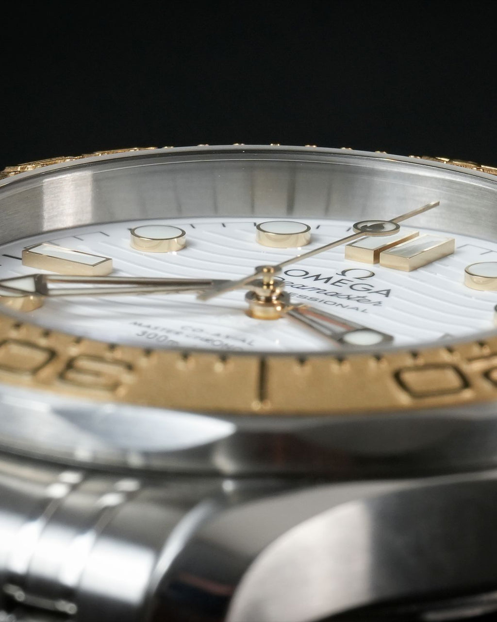 Omega 522.21.42.20.04.001