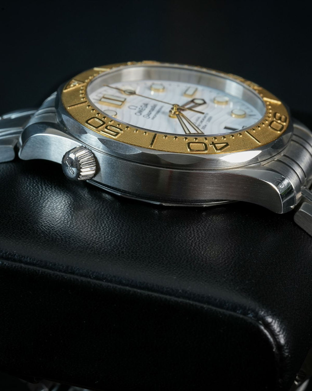Omega 522.21.42.20.04.001