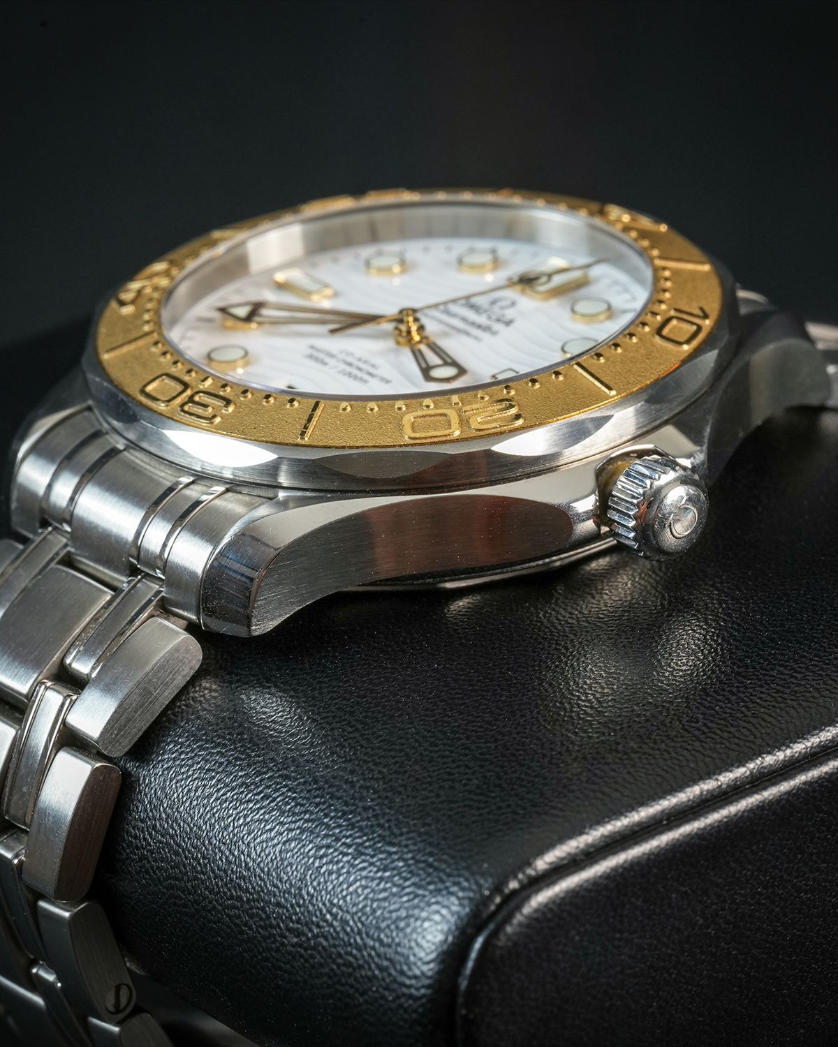 Omega 522.21.42.20.04.001