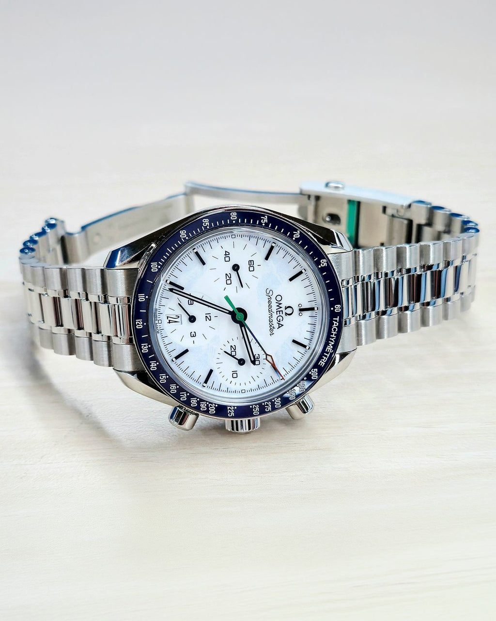 Omega 522.30.38.50.04.002
