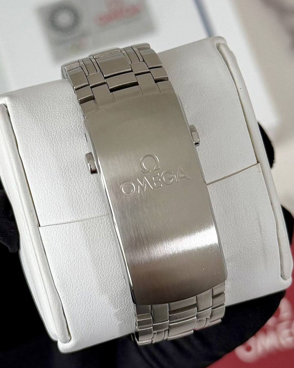 Omega 522.30.42.20.04.001