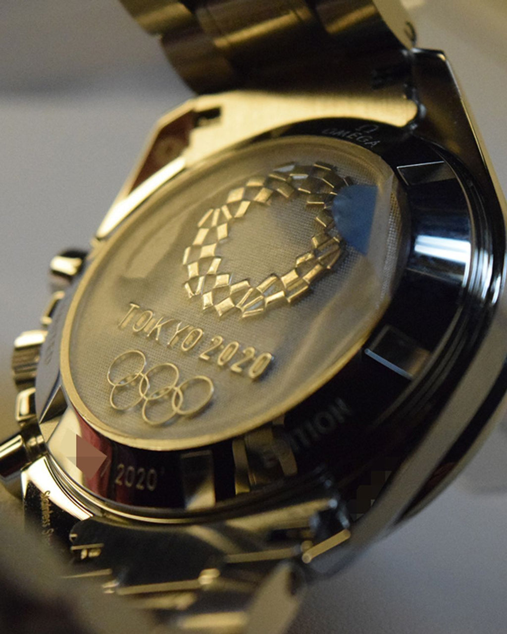 Omega 522.30.42.30.03.001