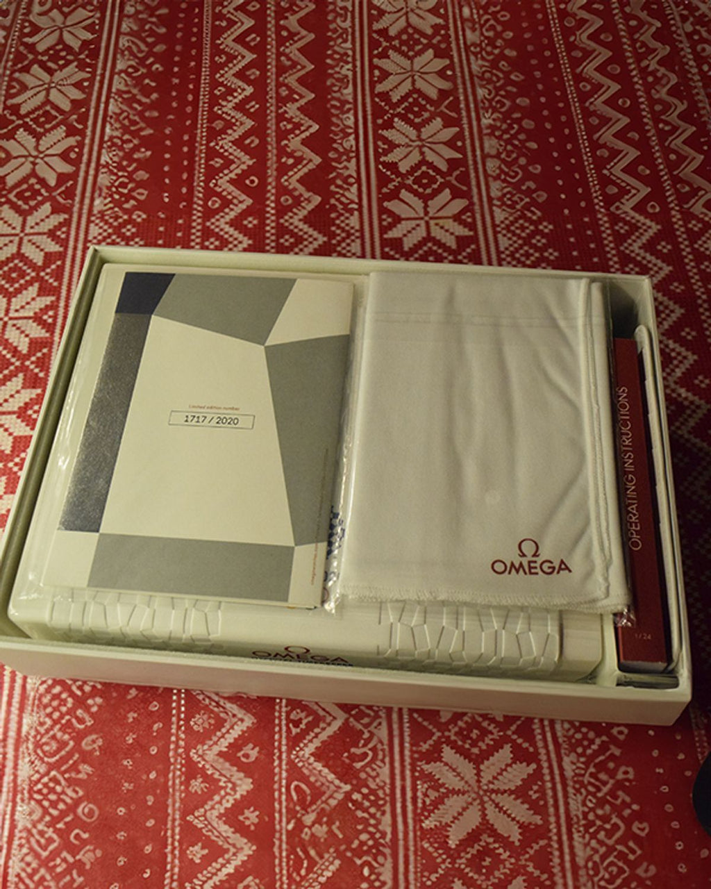 Omega 522.30.42.30.03.001
