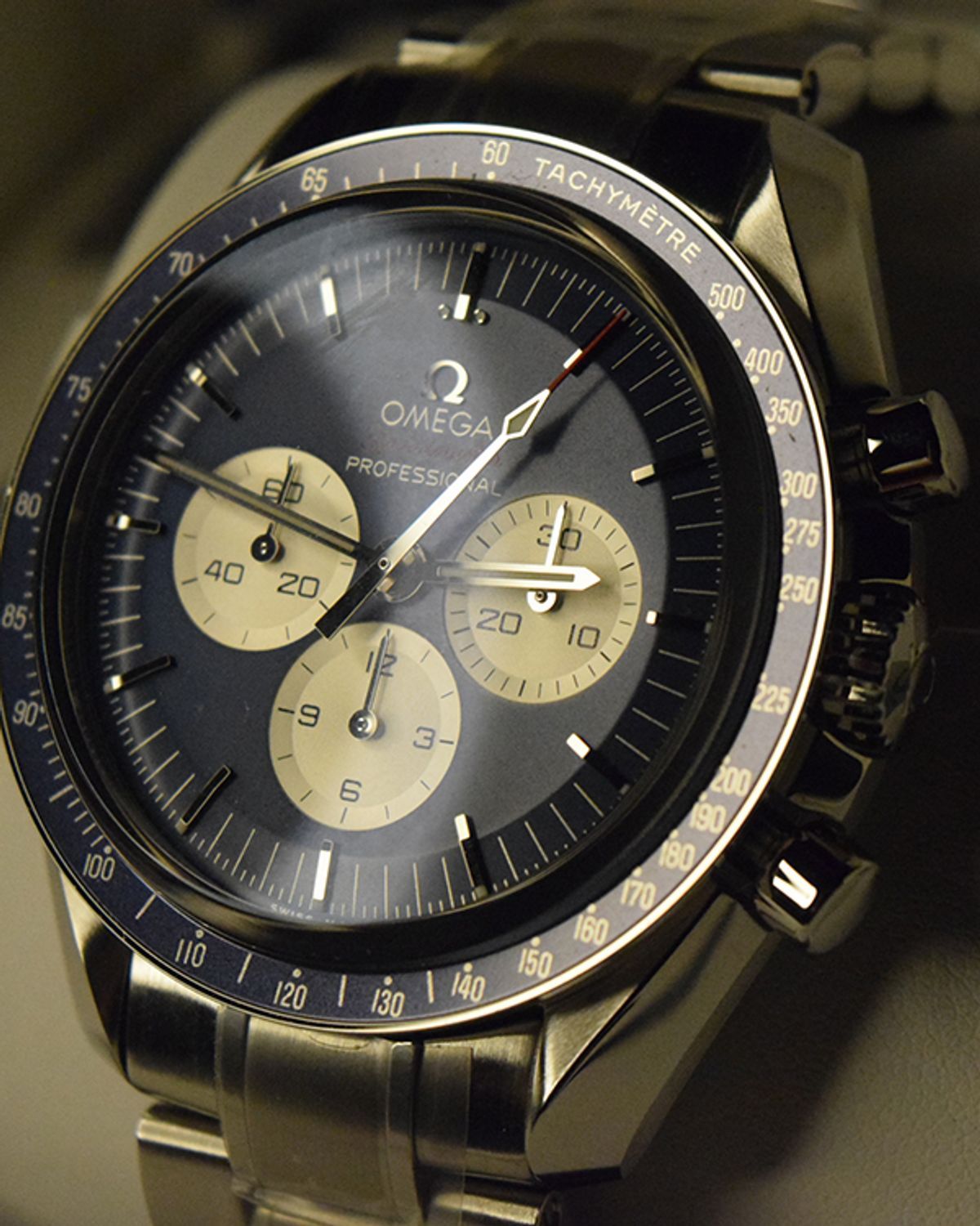 Omega 522.30.42.30.03.001