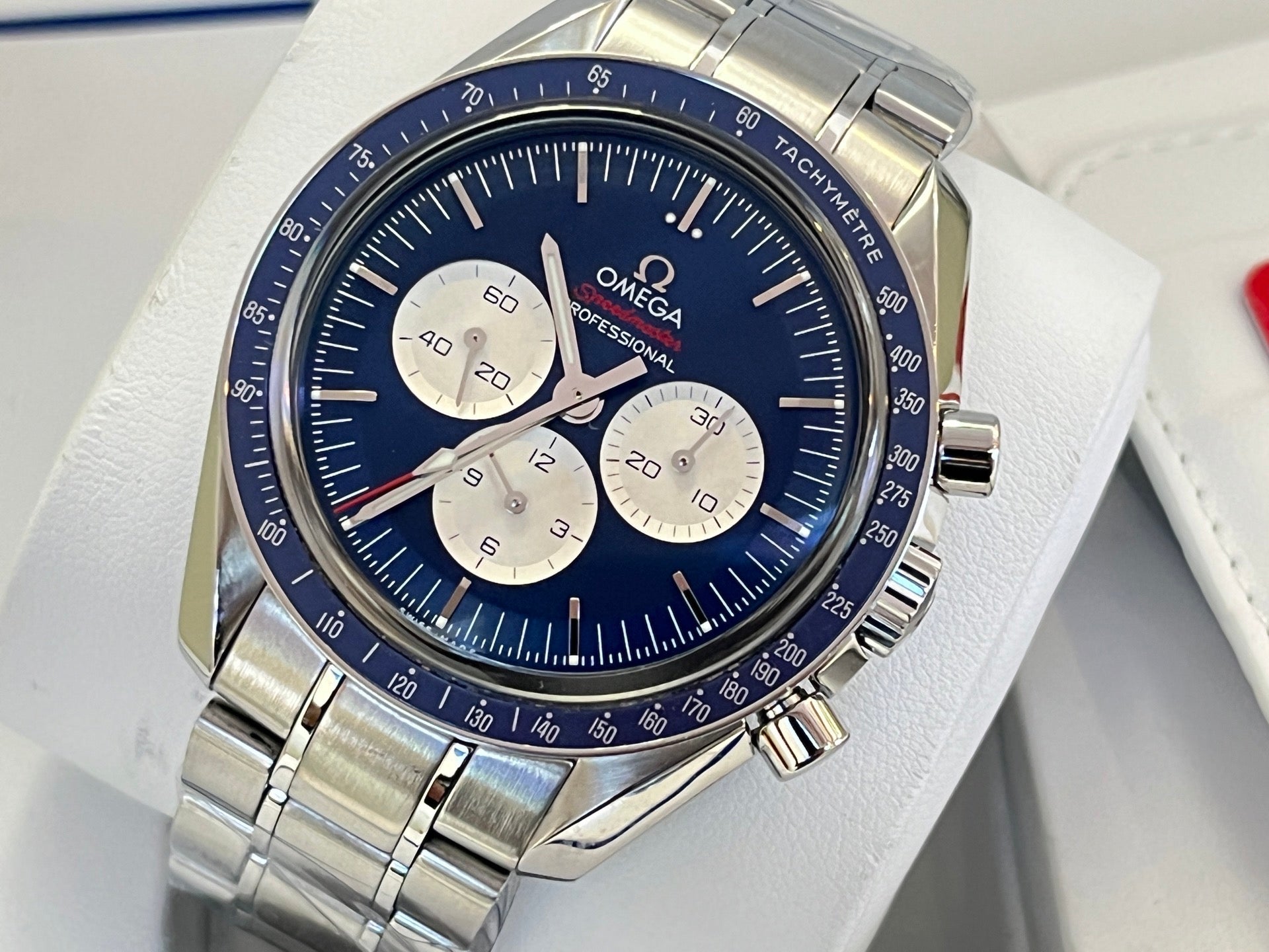 Omega 522.30.42.30.03.001