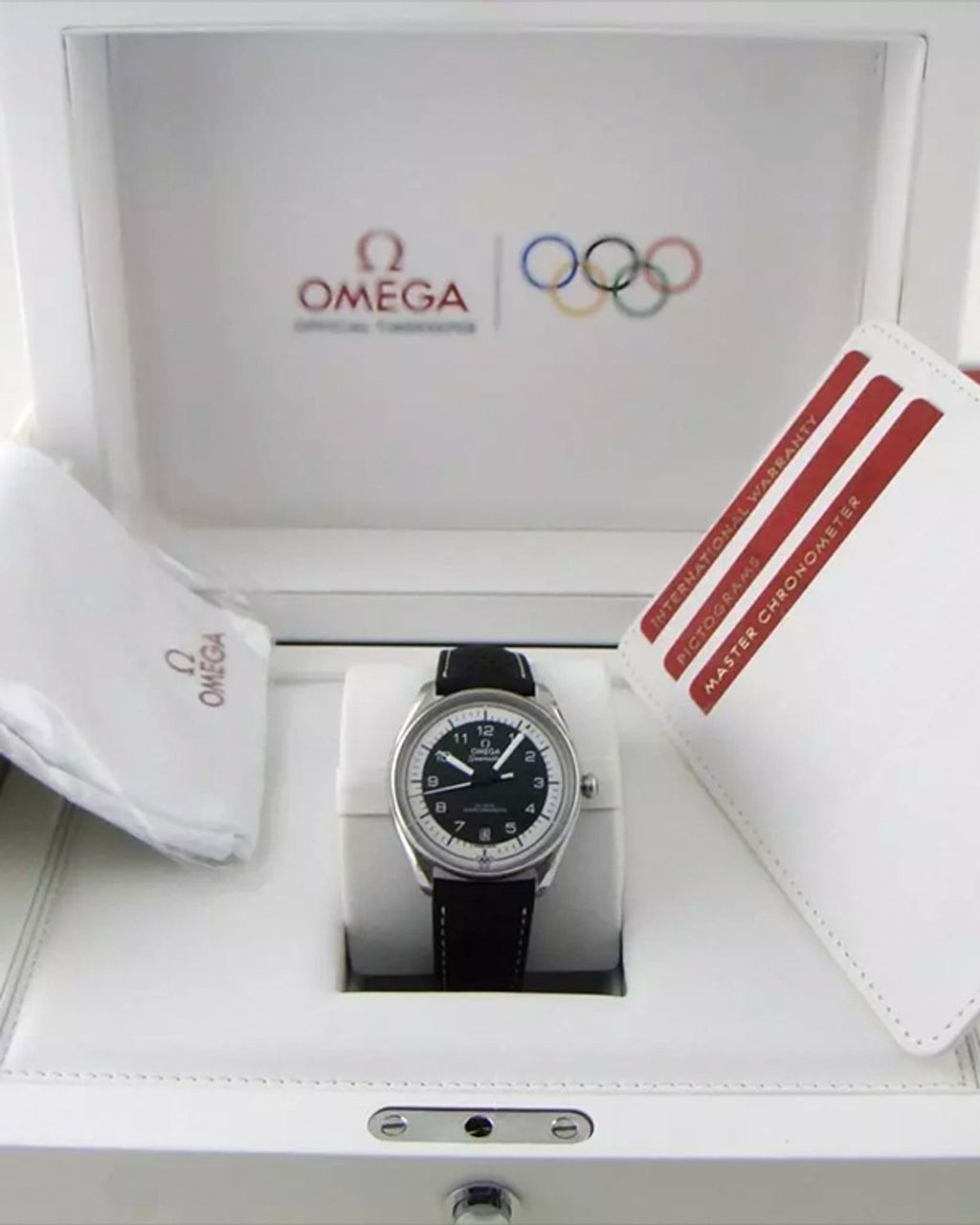 Omega 522.32.40.20.01.003
