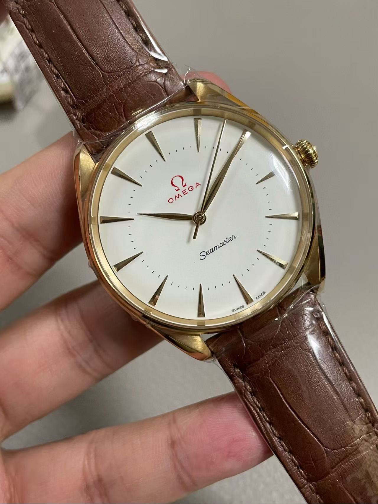 Omega 522.53.40.20.04.001