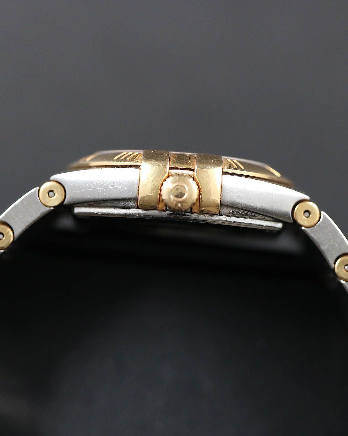 Omega 795-1011