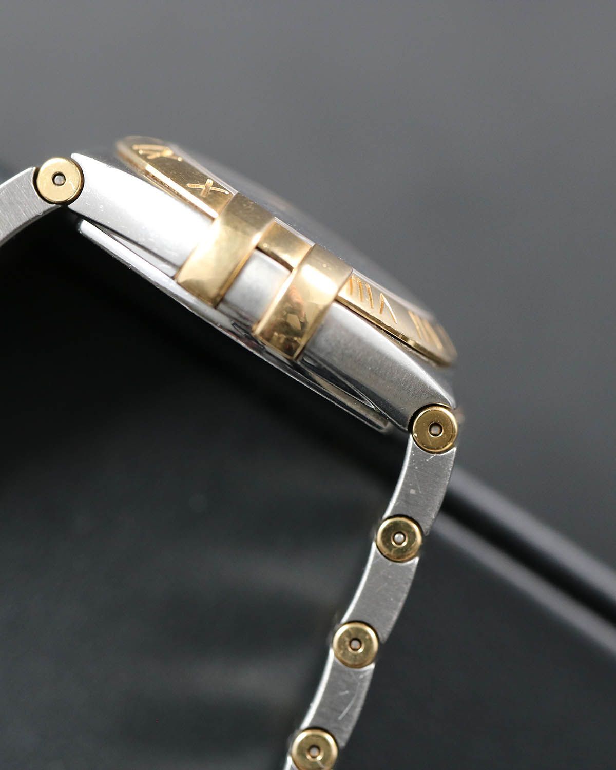 Omega 795-1011