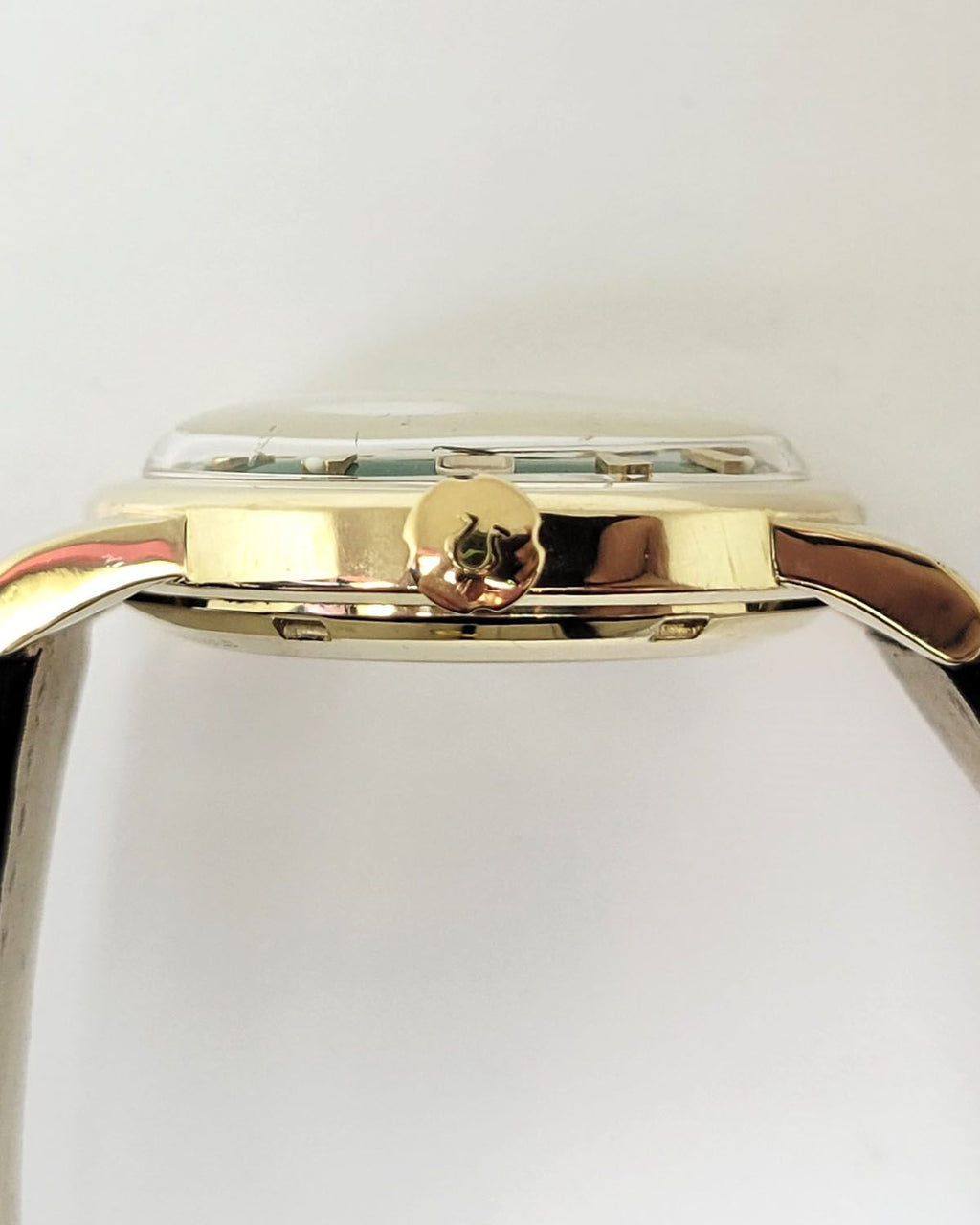 Omega KX6584